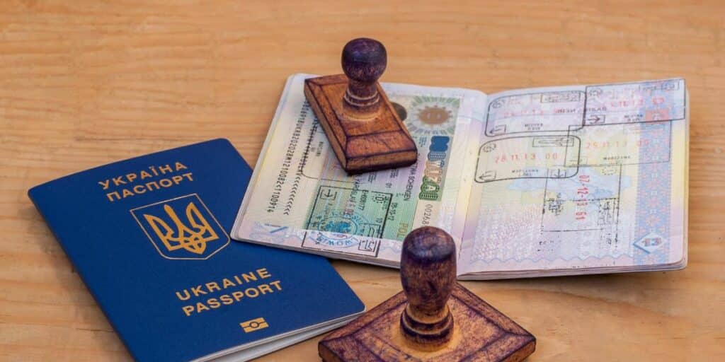 Navigating Legal Proceedings in the UAE When Your Residency Visa Approaches Expiry
