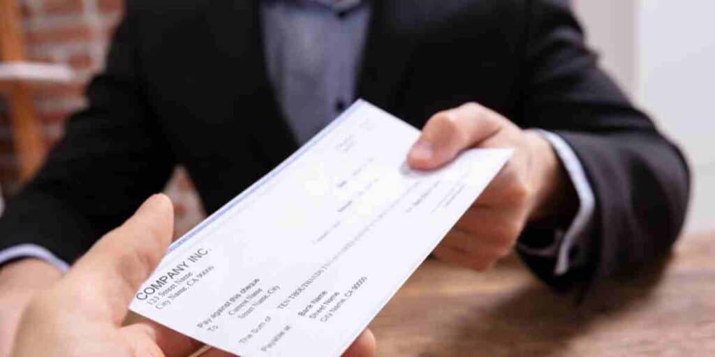 Unsigned Cheques in UAE: A Guide to Handling Payment Disputes